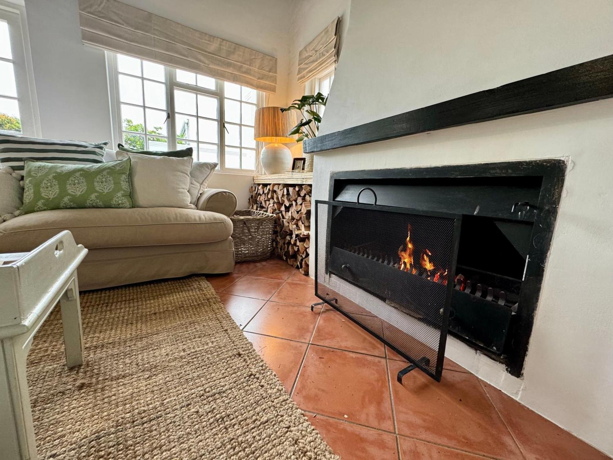 Three Bedroom Oxford Cottage Franschhoek Eksteriør bilde